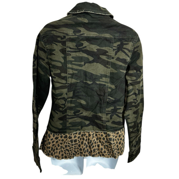 Cloth & Trim Camouflage Jacket Sz M Animal Print Button Front Camo Cotton - Picture 8 of 9